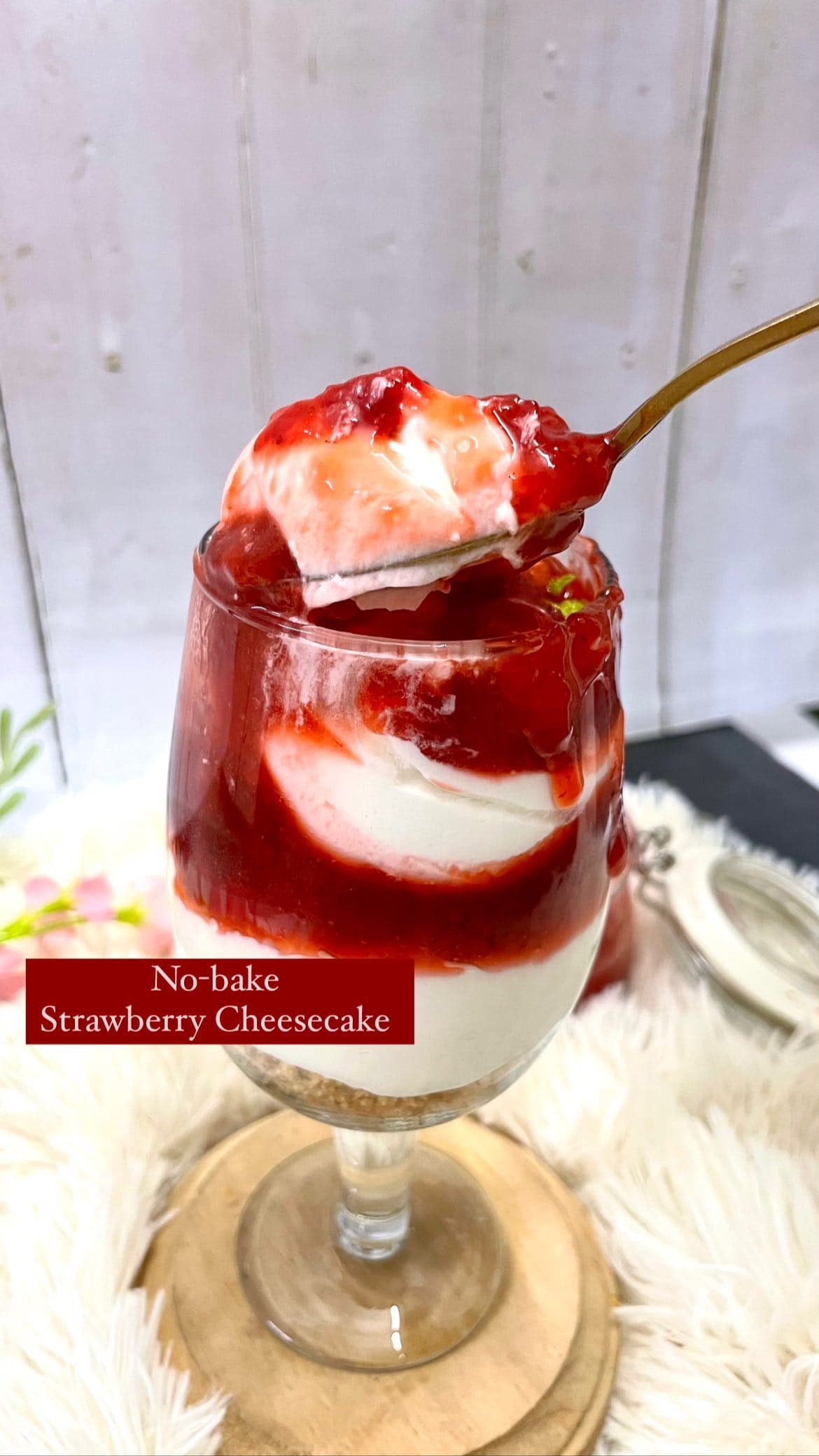 No-bake Strawberry Cheesecake