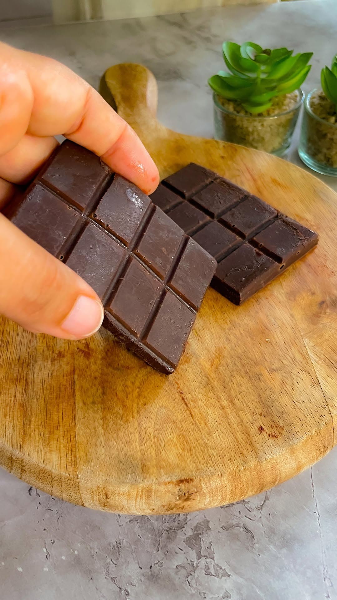 3-Ingredient s Healthy Desserts- Chocolate bar